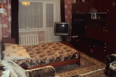 Однокомнатная квартира в аренду посуточно в Челябинске по адресу Гагарина ,35а