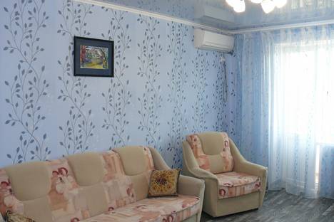Двухкомнатная квартира в аренду посуточно в Таганроге по адресу Ростовская область,1-й Крепостной переулок, 34