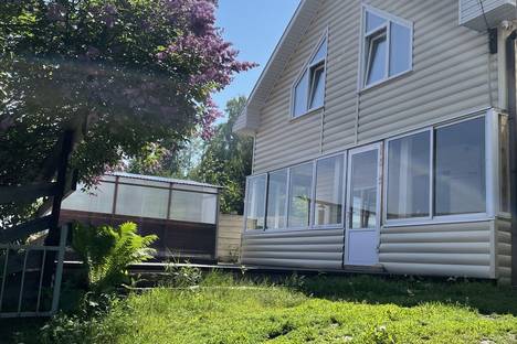 Дом в поселке Порт Байкал, пос. Порт Байкал, Байкальская ул., 11а