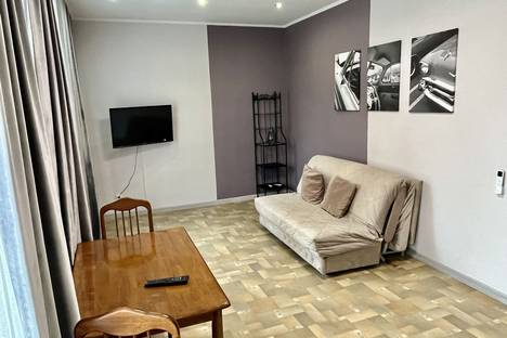 2-комнатная квартира в Новокузнецке, Глинки 10