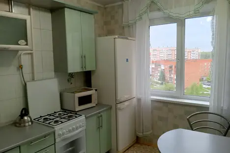 2-комнатная квартира в Миассе, Лихачева, 43