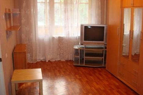 Двухкомнатная квартира в аренду посуточно в Новосибирске по адресу ул. Кропоткина, 127, метро Гагаринская