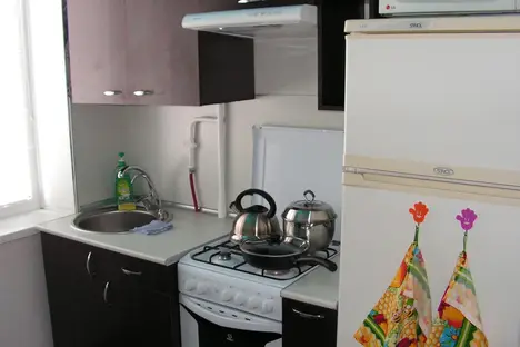 2-комнатная квартира в Комсомольске-на-Амуре, Комсомольск-на-Амуре, Интернациональный проспект, 45