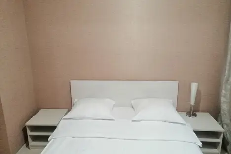 Комната в Красноярске, Мини отель Адель ул. Батурина, 20