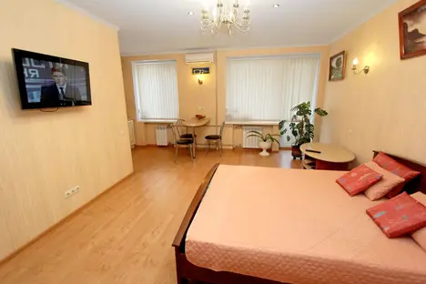 1-комнатная квартира в Саратове, улица Чернышевского, 199