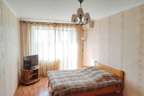 2-комнатная квартира в Таганроге, переулок Гарибальди, д. 6