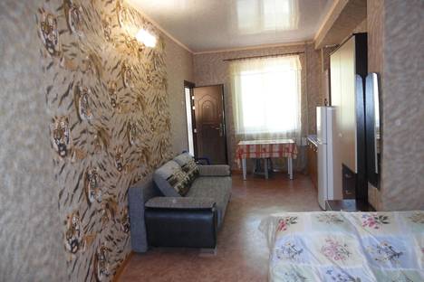Комната в аренду посуточно в Севастополе по адресу Карантинная 2