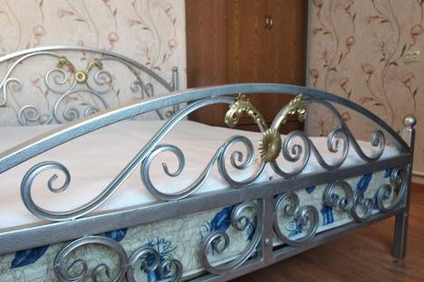 2-комнатная квартира в Феодосии, Старшинова 21