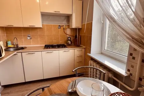 3-комнатная квартира в Севастополе, Севастополь, Любимовка, ул.Софьи Перовской,д.50