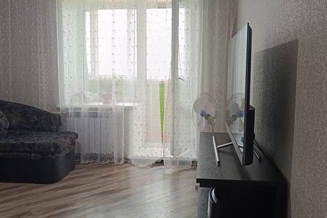 2-комнатная квартира в Яровом, кв-л В, д.5