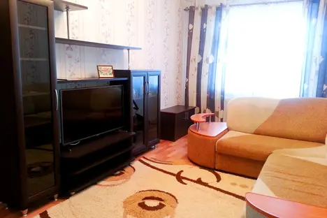 1-комнатная квартира в Тобольске, 7 микрорайон,д.38