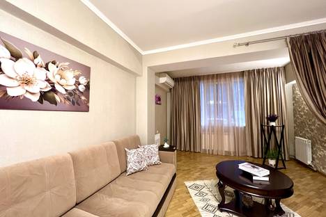 2-комнатная квартира в Сочи, Сочи, ул. Роз, 31