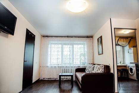 Двухкомнатная квартира в аренду посуточно в Казани по адресу Кирова переулок, д. 5, метро Кремлевская