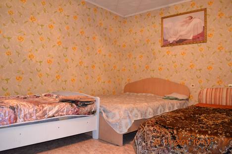 Однокомнатная квартира в аренду посуточно в Ужуре по адресу Гагарина, д.2