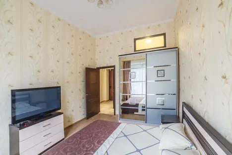 2-комнатная квартира в Ялте, Парковый проезд, 5В