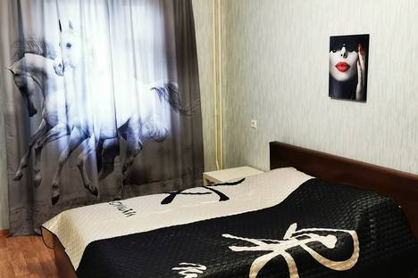 3-комнатная квартира в Красноярске, ул . Михаила Годенко 1
