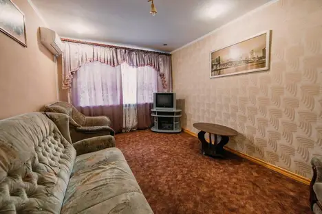 2-комнатная квартира в Керчи, ул. Кирова 31