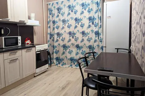 3-комнатная квартира в Лобне, лобненский бульвар, 3