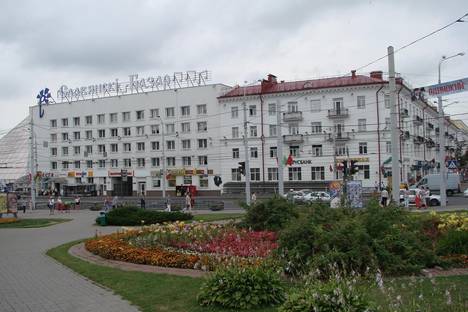Трёхкомнатная квартира в аренду посуточно в Витебске по адресу Замковая ул., 21