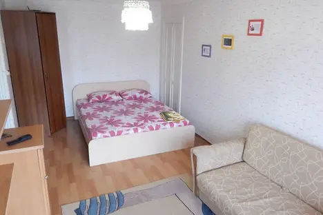 1-комнатная квартира в Красноярске, Красноярск, ул. Красная пл., 3а