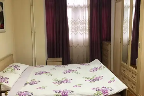 2-комнатная квартира в Баку, Узеира Гаджибекова, 51, м. Джафар Джаббарлы
