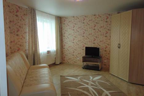 Однокомнатная квартира в аренду посуточно в Ижевске по адресу ул.Удмуртская 268