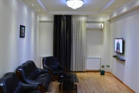 Трёхкомнатная квартира в аренду посуточно в Тбилиси по адресу пр. Руставели, 19, метро Руставели