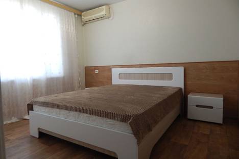 Двухкомнатная квартира в аренду посуточно в Севастополе по адресу Проспект Октябрьской Революции, 23