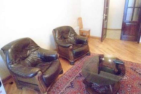 Трёхкомнатная квартира в аренду посуточно в Тбилиси по адресу Чавчавадзе, 2