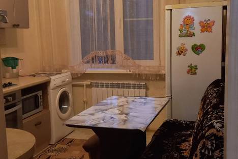 3-комнатная квартира в Яровом, кв-л А дом 35