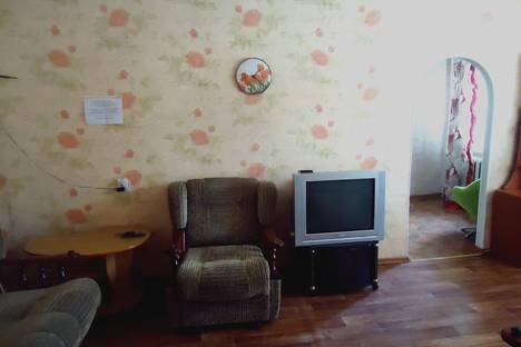 Двухкомнатная квартира в аренду посуточно в Уссурийске по адресу ул. Крестьянская, 26а