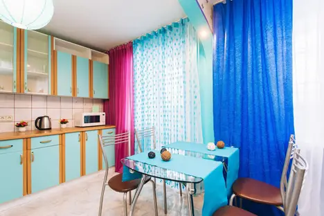 2-комнатная квартира в Екатеринбурге, улица Академика Бардина, 2/1