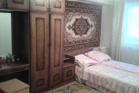 Трёхкомнатная квартира в аренду посуточно в Байкальске по адресу Гагарина микрорайон, 186