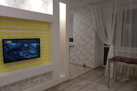 Двухкомнатная квартира в аренду посуточно в Ярославле по адресу улица Богдановича, 8