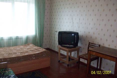 Двухкомнатная квартира в аренду посуточно в Архангельске по адресу улица Выучейского 59-2