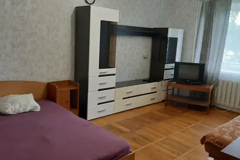 1-комнатная квартира в Кирове, улица Воровского, 73