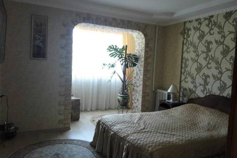 Двухкомнатная квартира в аренду посуточно в Партените по адресу Крым,д.19 ул. Победы