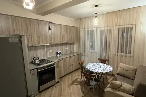 3-комнатная квартира в Батуми, Батуми, улица 26-го Мая, 13