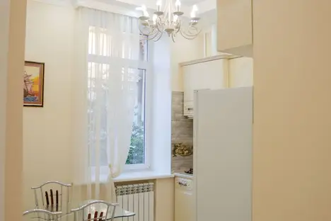 2-комнатная квартира в Севастополе, д.7 Большая Морская улица