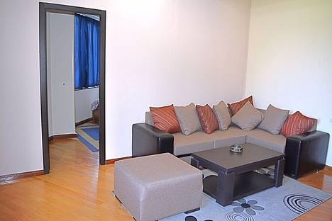 2-комнатная квартира в Тбилиси, Тбилиси, ул. Чантурия, 5, м. Площадь Свободы