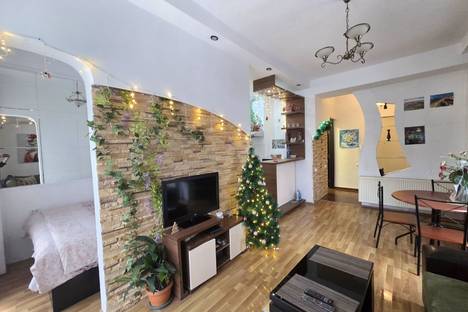 2-комнатная квартира в Тбилиси, Тбилиси, ул. П. Ингороква 19, м. Площадь Свободы