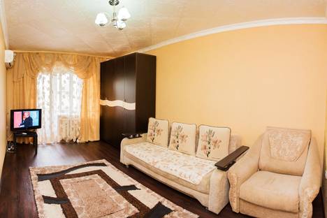 Однокомнатная квартира в аренду посуточно в Астрахани по адресу улица Ботвина, 26