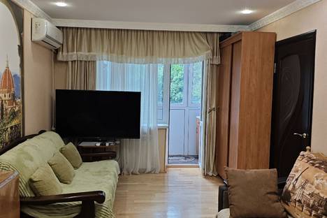 2-комнатная квартира в Железноводске, Ленина 1д