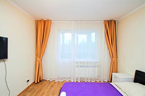 2-комнатная квартира в Сургуте, улица Крылова, 53к4