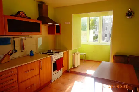 2-комнатная квартира в Томске, улица Учебная, 7