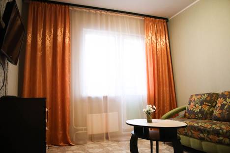 Трёхкомнатная квартира в аренду посуточно в Сургуте по адресу улица Усольцева 30