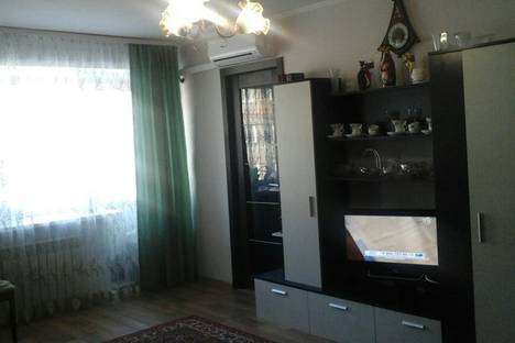 2-комнатная квартира в Яровом, кв-л Б, 20