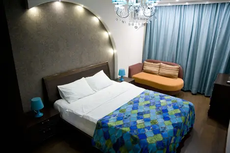 2-комнатная квартира в Березниках, улица Парижской Коммуны, 40