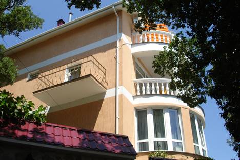Двухкомнатная квартира в аренду посуточно в Гаспре по адресу Крым,ул.Маратовская, д.3г