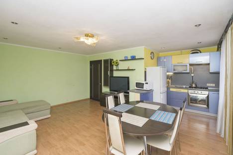 Двухкомнатная квартира в аренду посуточно в Перми по адресу Екатерининская улица, 188